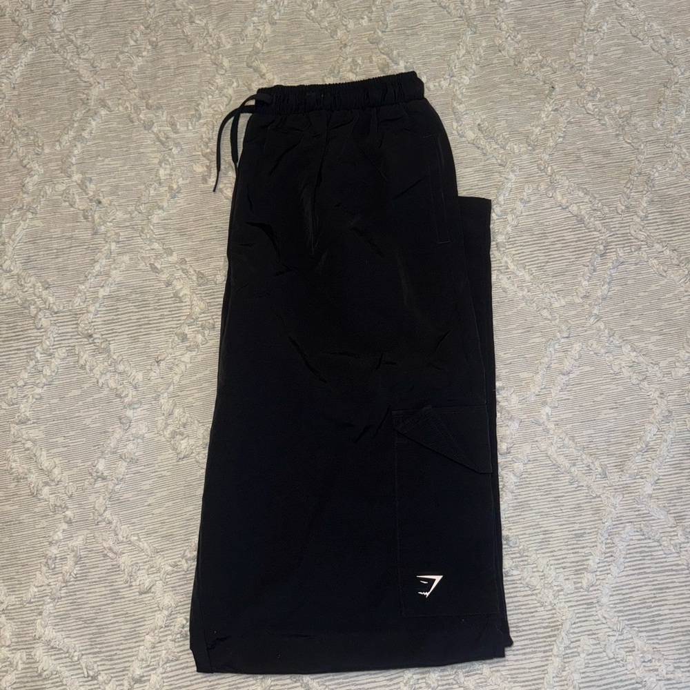 GYMSHARK cargo woven pants